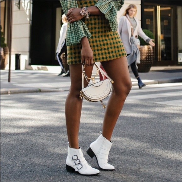 Steve Madden White Bark Leather Booties Sz 9 - Picture 2 of 12